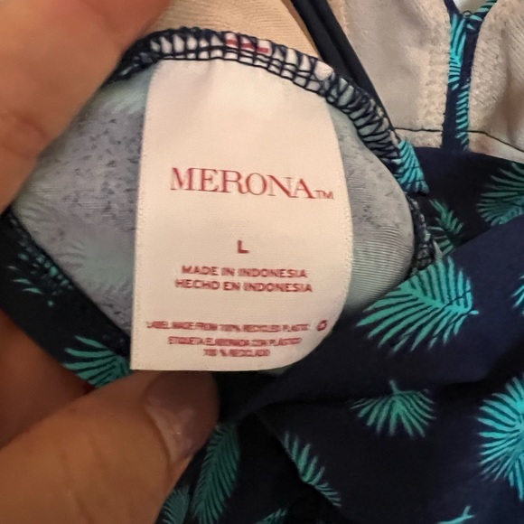 Swimsuit bundle! Pink, Kenneth Cole, etc size L and M - Picture 9 of 16